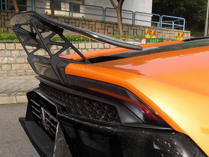 DMC Omaggio Carbon Bodykit Tuning Lamborghini Huracan 9 Limitiert: DMC Omaggio Bodykit für den Lamborghini Huracan