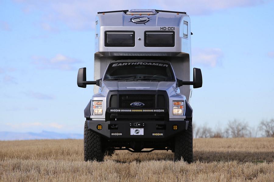  EarthRoamer XV-HD: una caravana todoterreno de 15 toneladas