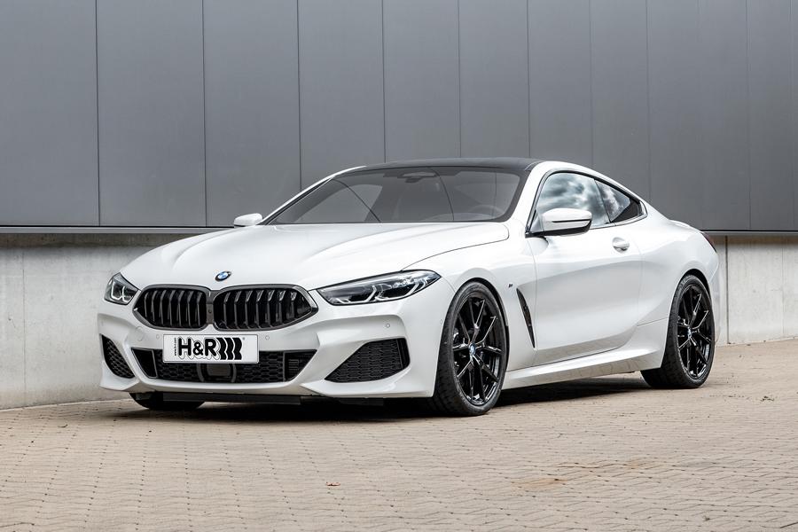 Development transfer from racing: H & R sport springs for the BMW 840d