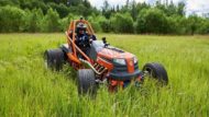 Video: When the Russians build a lawnmower