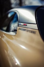 RaceChip - 300 PS Alpine A110 with Gloss Sandstorm foliation