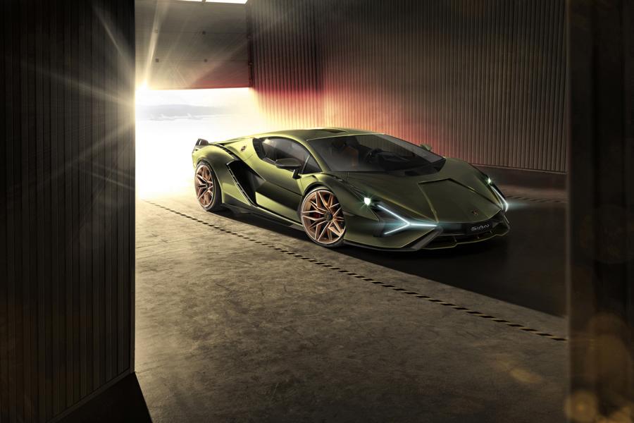 Limited: 2019 Lamborghini SIAN with 819 PS (602 kW)