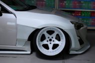 Kit estilo camber y cuerpo ancho en el Toyota GT86 Coupe