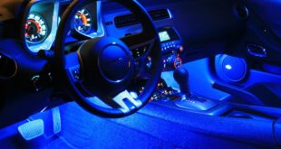 Fußraumbeleuchtung nachrüsten Tuning LED 4 310x165 Das Highlight ganz unten die Fußraumbeleuchtung im Auto
