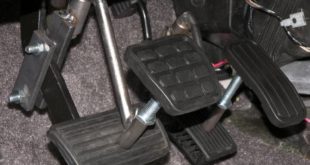 Estensione del pedale Pedale anteriore Pedal raiser Tuning 310x165 Creato per tutti: estensione del pedale per l'auto