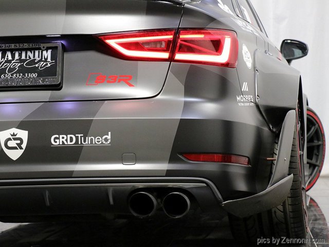 Widebody APR Audi S3r sedán en llantas Forgestar