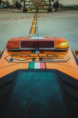 Auto follow-me: Lamborghini Huracán RWD all'aeroporto di Bologna