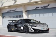 McLaren 620R: voiture de course légale de rue GT4!