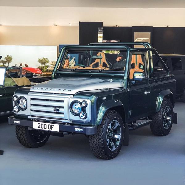 Overfinch Soft-Top Land Rover Defender D90 con V8!