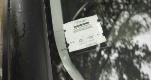 Tickethalter Zettelhalter Parkuhrhalter e1579846424252 310x165 Nicht für Strafzettel der Tickethalter im Fahrzeug!