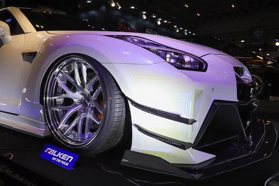 Fait - Kit carrosserie Kuhl-racing 2020 sur la Nissan GT-R (R35)