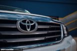 Video: AMGLUX - Toyota Hilux con AMG V6,2 da 8 litri