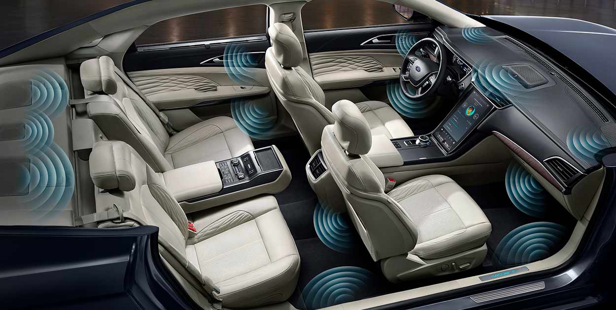 Ford Taurus Vignale - berline de luxe chic pour l'Empire du Milieu.