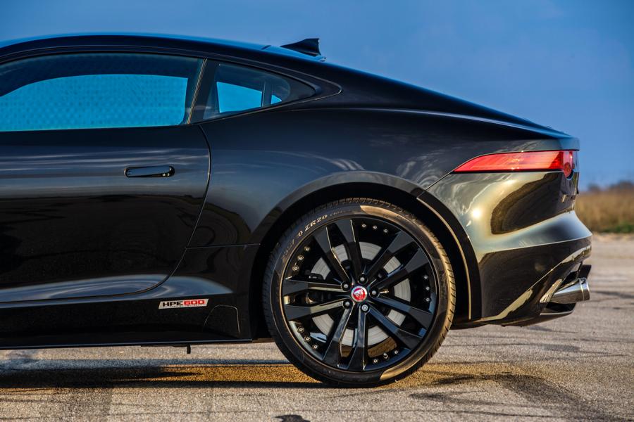 Sharper claws - HPE600 Jaguar F-Type from Hennessey!
