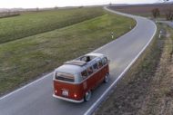 1966 VW e Bulli T1 Samba Bus E Antrieb Tuning Restomod 5 190x127 Unter Strom: 1966 VW e Bulli T1 Samba Bus mit E Antrieb!