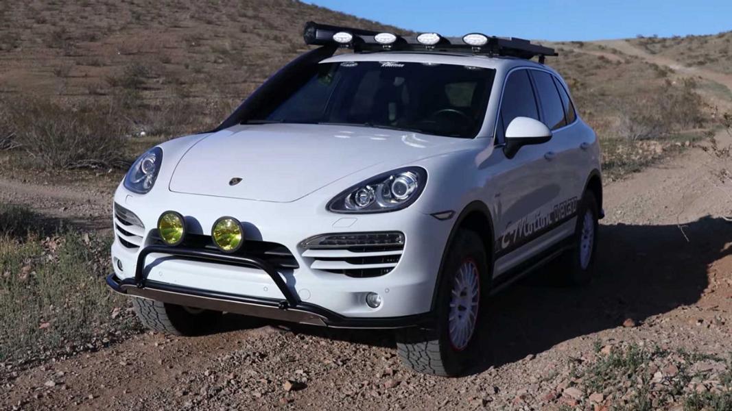 Video: Offroader diesel Porsche Cayenne con especificaciones de desierto