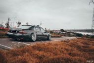 Extreme Lexus LS430 with VIP style and camber tuning