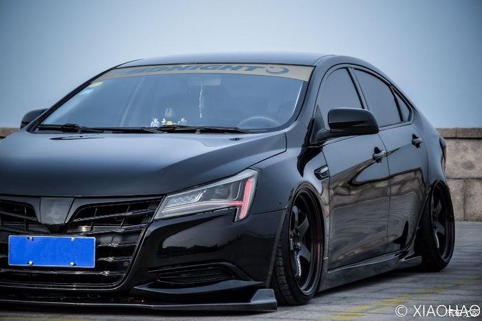 Luxgen S5 with extreme tuning - Black Beauty from Taiwan.