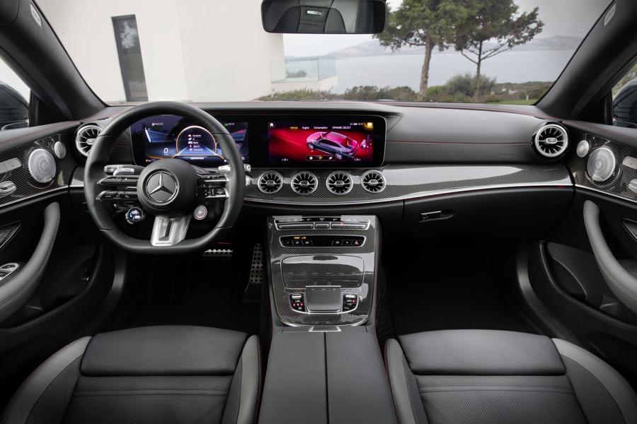 “Mofted”: Mercedes tilt AMG E53 4Matic+ Coupé & Cabrio op