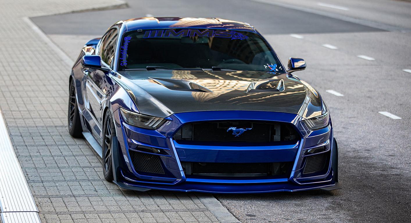 Bagged Ford Mustang S550 auf Forgestar F14 Beadlocks!