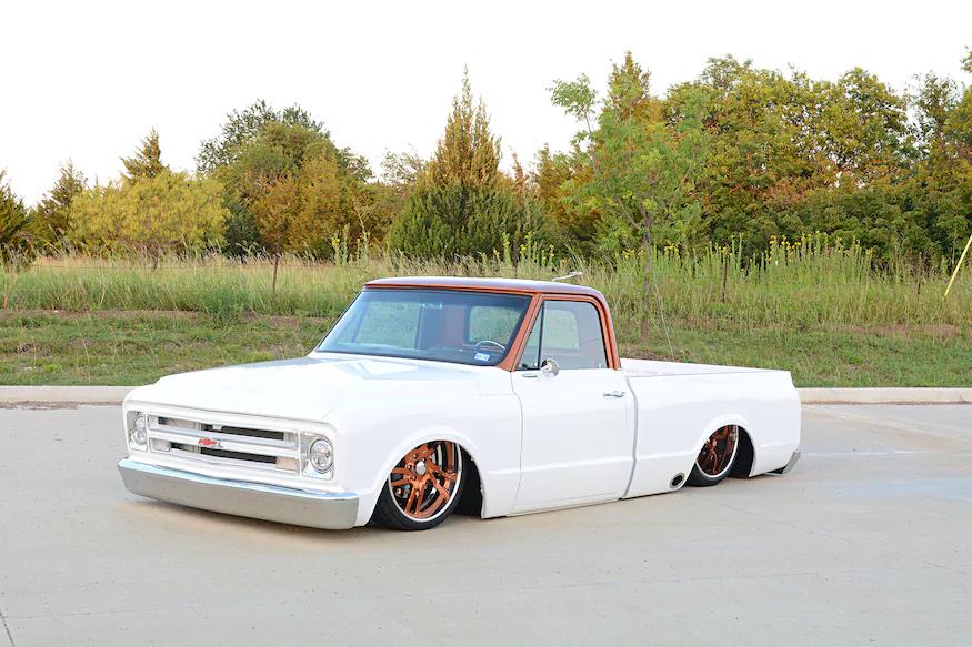 Sommerso: pickup Chevrolet C10 Compadre con Airride!