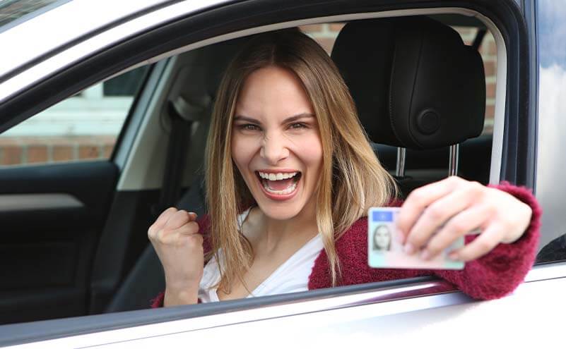Fahren ohne Führerschein Strafen Polizei 5 Kfz Versicherung! Günstige Angebote für Fahranfänger!