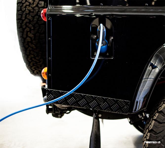 Twisted Automotive elettrizza il Land Rover Defender