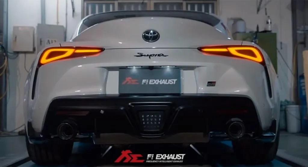 Video: 2020 Toyota Supra mit Fi Exhaust Sportauspuff!