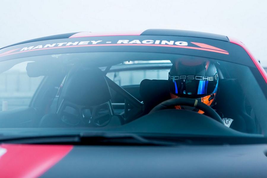 Travail détaillé: Manthey-Racing Porsche 911 GT2 RS MR!