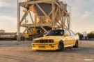 Ottimizzato: BMW E30 M3 su Forgestar F17 da 14 pollici Alus!