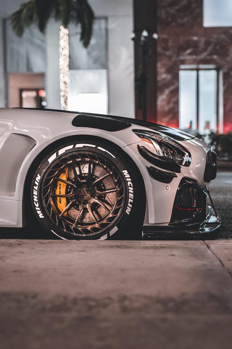 More is not possible - widebody Mercedes-Benz AMG GTS!