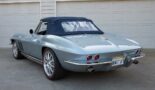 Video: 1965 Corvette Stingray Restomod mit Z06 V8!