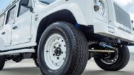 Fuji Weiss Land Rover Defender Restomod Tuning LS3 V8 Power 4 190x107