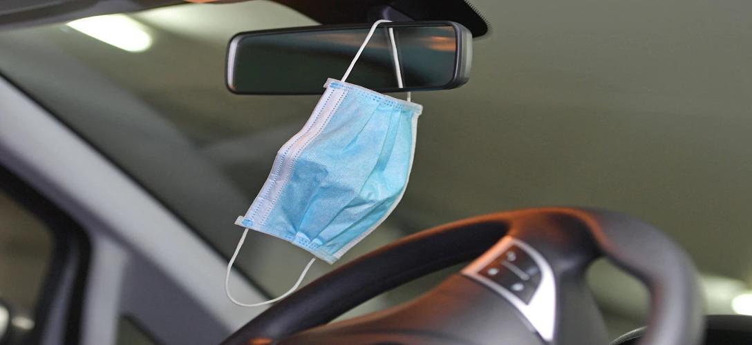 Mundschutz Innenspiegel Corona Auto Corona eindämmen mit mehr Hygiene im Fahrzeug!