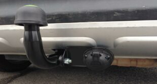 Clean the trailer hitch: this is how it stays reliable and safe!