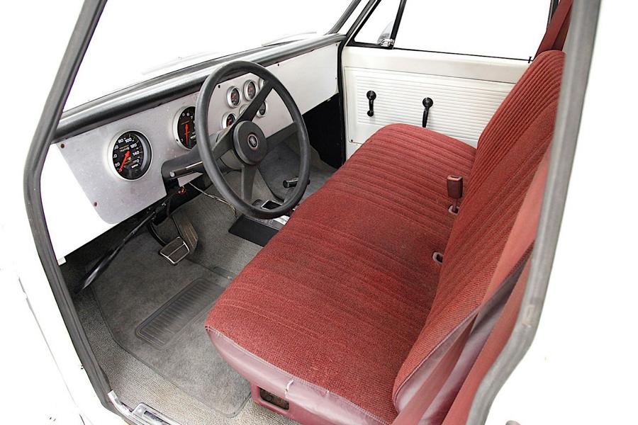 1967 Chevrolet C10 Restomod Celaning Albino Pickup Tuning 3