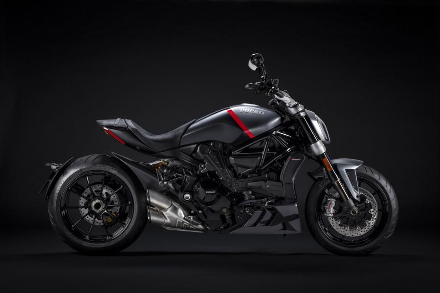 2021 Ducati XDiavel Dark Black Star 14