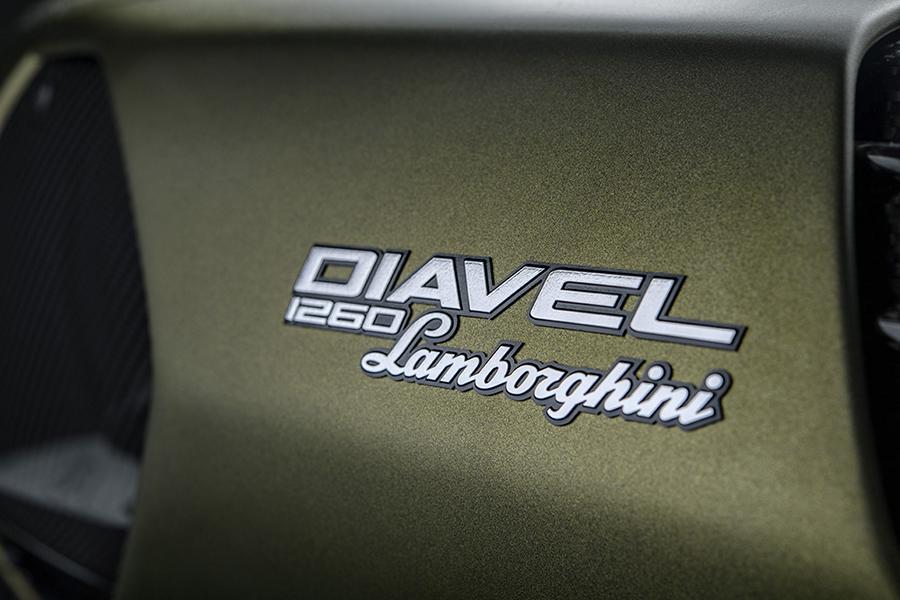 Ducati Diavel 1260 Lamborghini 2020 39