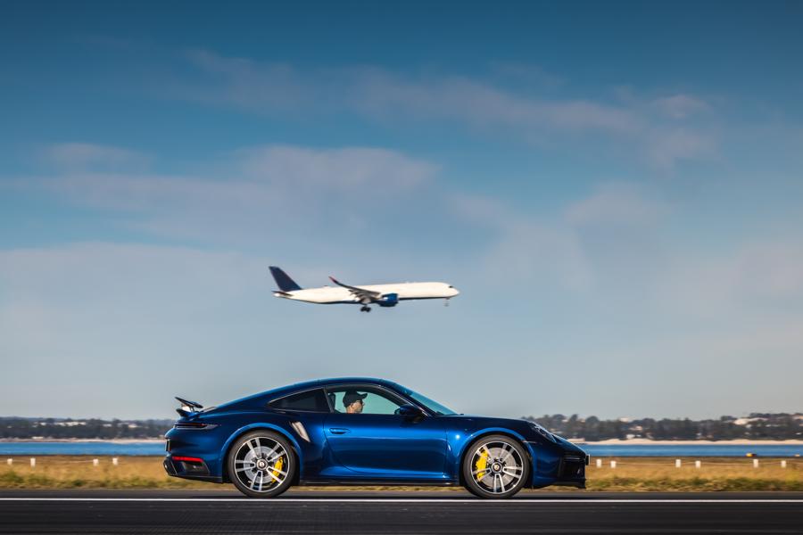 Porsche 911 Turbo S: „Launch Control“ am Sydney Airport