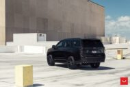 2021 Chevrolet Tahoe auf 24 Zoll Vossen HF6-4 Felgen