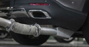Abgasmessung Abschalteinrichtung auspuff qualm 2 e1608449885971 310x165 Auto anschieben: Klappt das eigentlich mit jedem Auto?