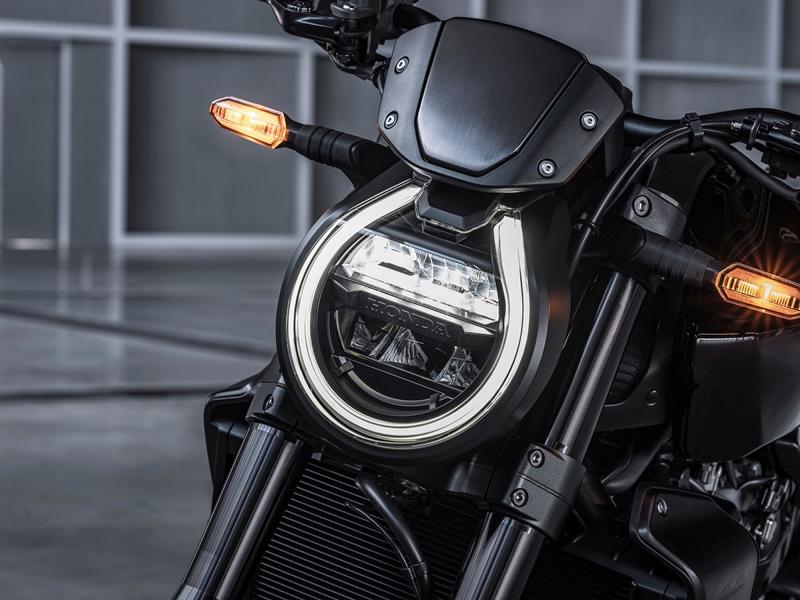 Honda CB1000R Mj. 2021 Black Edition Tuning 29