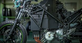 Kawasaki EV Project2 310x165 Tuning: 2018 Kawasaki Z900RS Super4, made by Kawasaki Deutschland