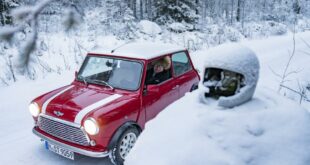 Rauno Aaltonen Classic Mini Weihnachten 15 310x165 Eine rasante Bescherung: Rauno Aaltonen und der Mini!
