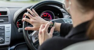 Smartwatch tasse auto sanzioni legge smartphone 310x165 Info: Posso usare il mio smartwatch al volante?