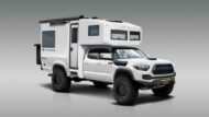 Toyota Tacoma 4 × 4 carbon camper from TruckHouse!