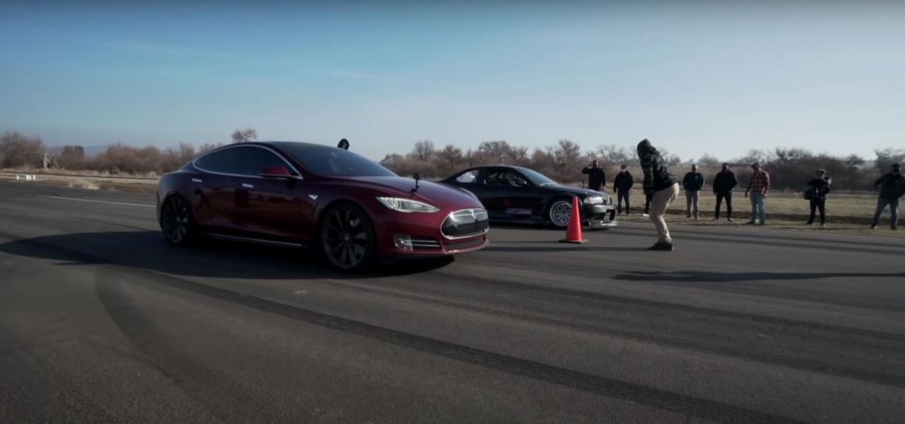 Vidéo: BMW 3er (E46) avec LSX-V8 contre Tesla Model S!