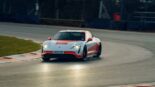 Elektrische sportwagen Porsche Taycan vestigt nieuwe records!