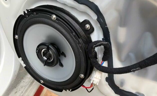 Lautsprecher einbauen Anleitung Tutorial Soundanlage 3 e1613502327213 Einbau von Lautsprechern auch ohne Fachmann möglich!