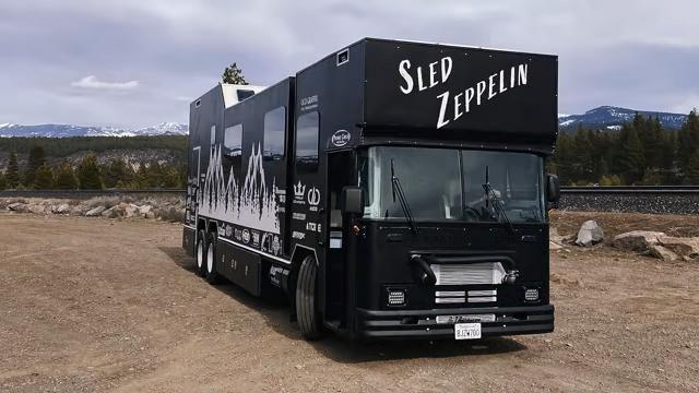 Sled Zeppelin Ein Bus Wird Zum Campinghaus 10